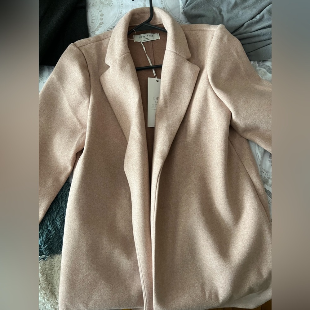 Very cute NWT dress coat